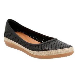 Clarks Collection Danelly Adira Black Leather Ballet Slip On Flats